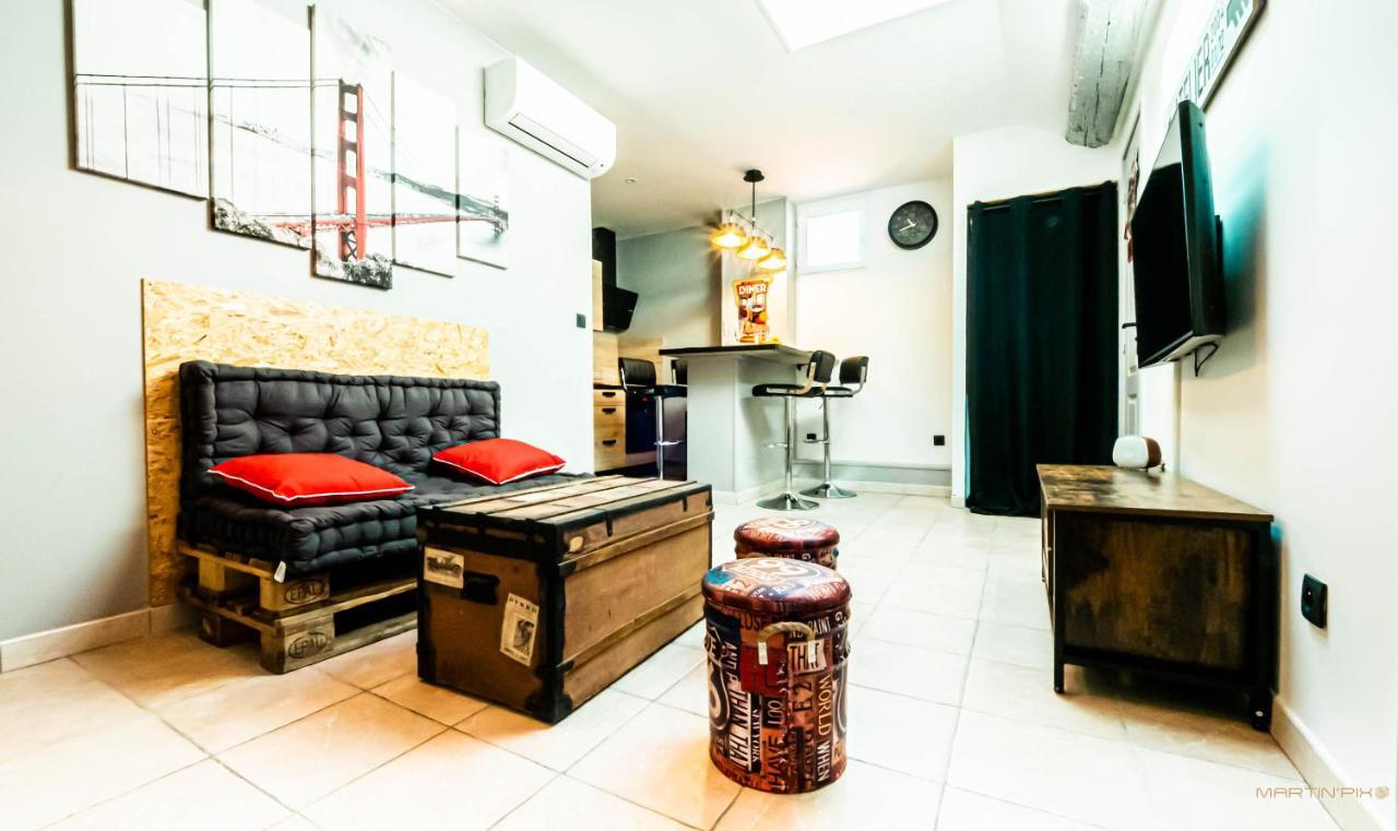 Centre Historique - Free Parking - Self Checkin - Wifi - Industriel - Sleepntripbeziers Apartment Exterior photo